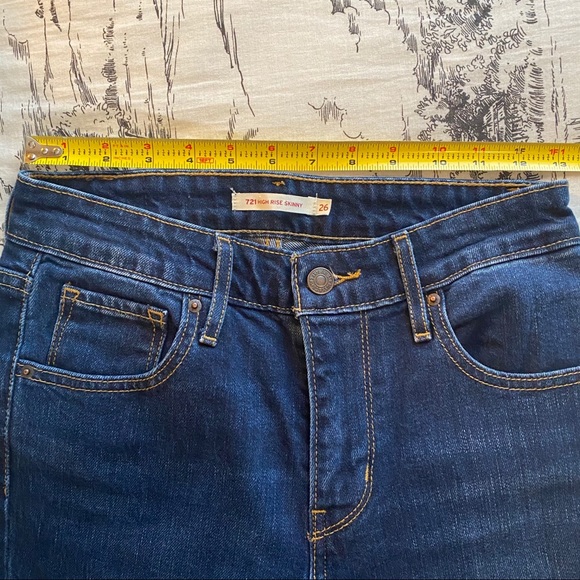 Levi’s Ripped Skinny Jeans - Picture 2 of 4